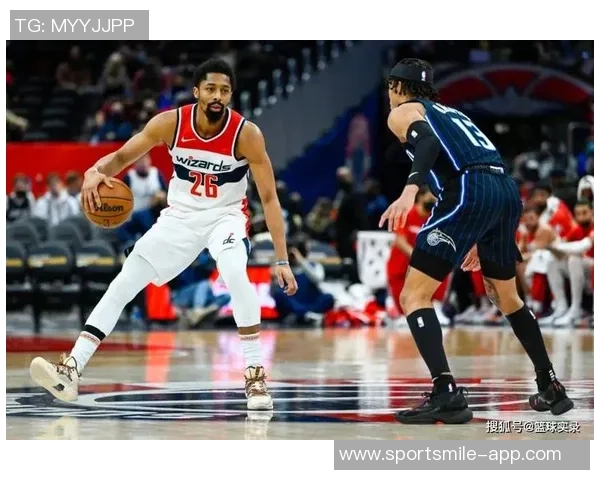 媒体人分析快船用SGA换泡椒合理性与独行侠交易077的悲剧命运