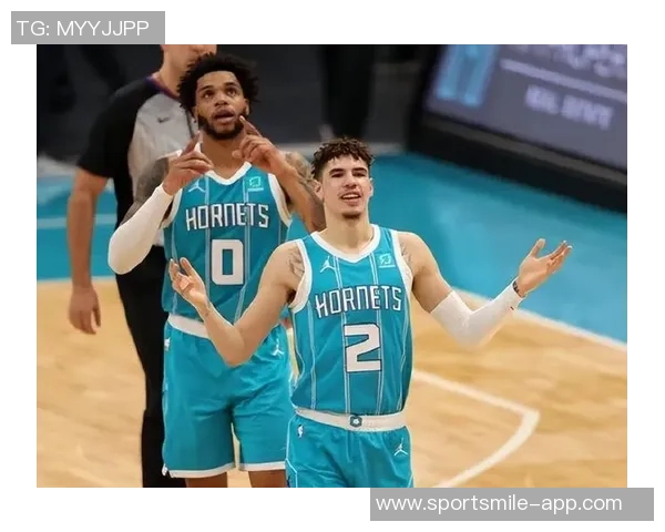 拉梅洛鲍尔表现低迷15投仅中1球仅得2分7助攻三分球全失令人失望